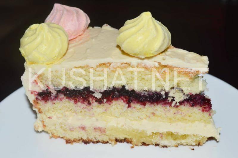 Бисквитный торт с кремом из вареной сгущенка – пошаговый рецепт приготовления с фото