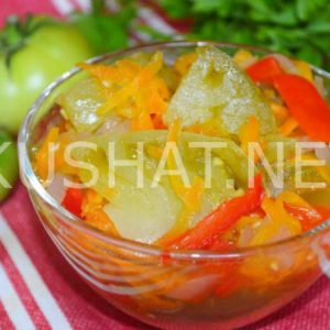 12_салат из зеленых помидоров на зиму с луком и морковью