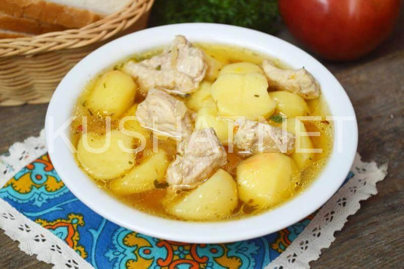 Тушеная картошка с тушенкой в кастрюле рецепт с фото пошагово - азинский.рф