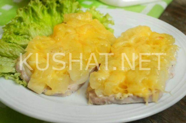 Свинина с ананасами в духовке с сыром и майонезом рецепт с фото