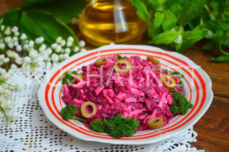 12_салат из свеклы с сыром, изюмом и чесноком