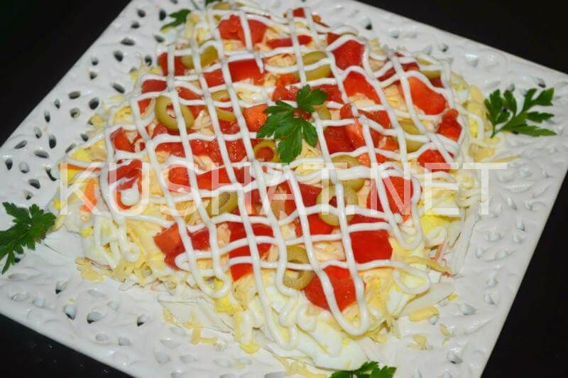 11_салат с крабовыми палочками и помидорами