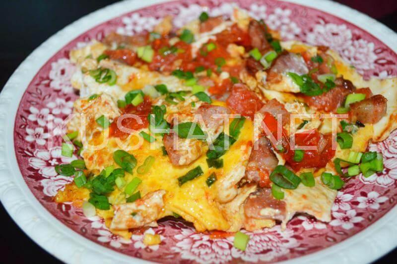 12_яичница с беконом и помидорами