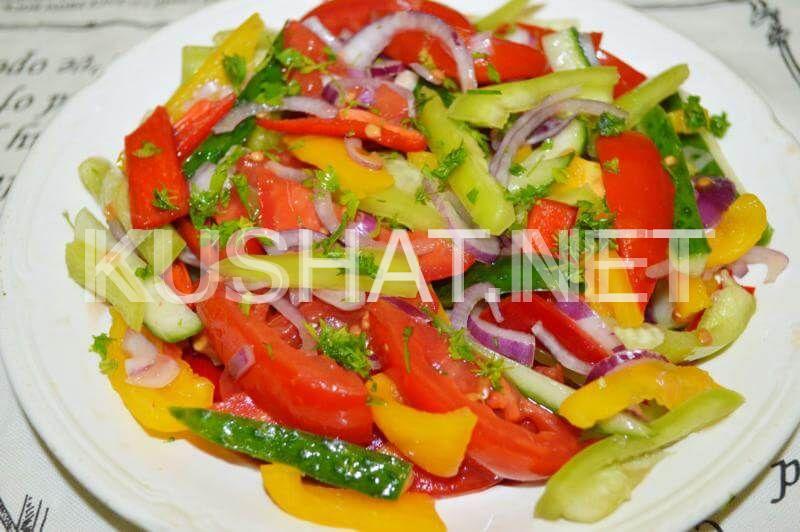 10_салат с огурцами помидорами и перцем