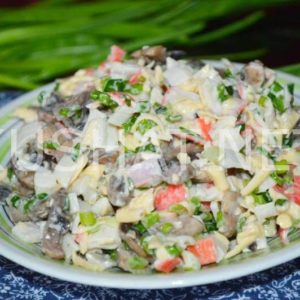 12_салат с крабовыми палочками и грибами