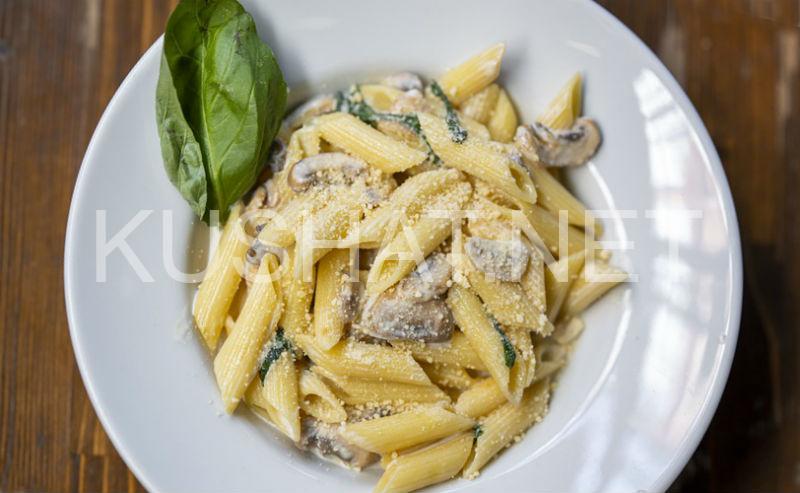 1_паста пенне с грибами в сметанном соусе