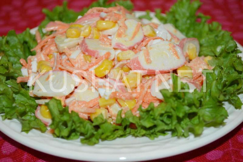 9_салат с крабовыми палочками, корейской морковью и яйцом