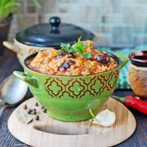 10_капустняк с грибами и черносливом
