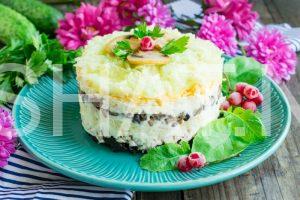 10_салат Венеция с курицей и грибами