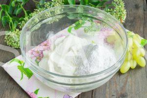 10_йогуртовый торт с виноградом и грецкими орехами