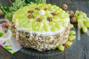 20_йогуртовый торт с виноградом и грецкими орехами