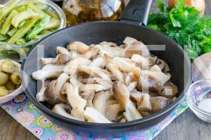 2_салат из стручковой фасоли с вешенками
