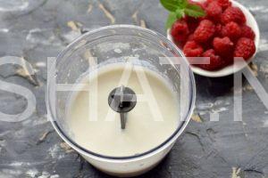 4_творожное бланманже с малиной