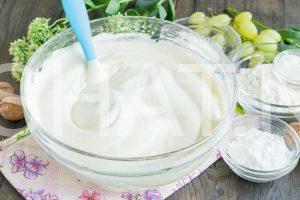 5_йогуртовый торт с виноградом и грецкими орехами