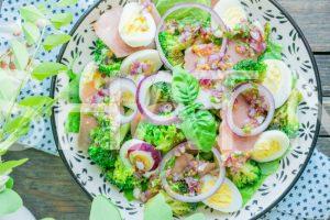 9_салат из копченой горбуши с брокколи