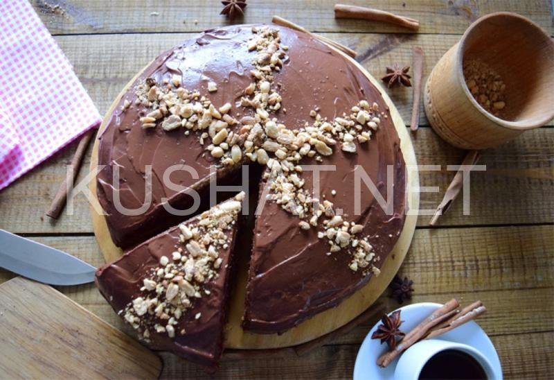 15_шоколадный торт со сгущенкой и орехами