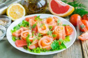 2_салат с семгой и грейпфрутом