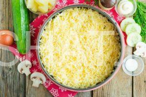7_салат с курицей грибами и ананасами фиеста