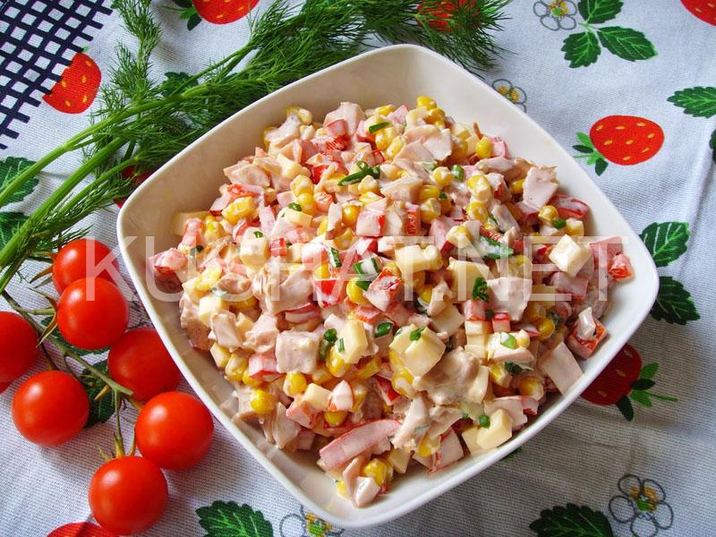 1_салат нежный с курицей и кукурузой