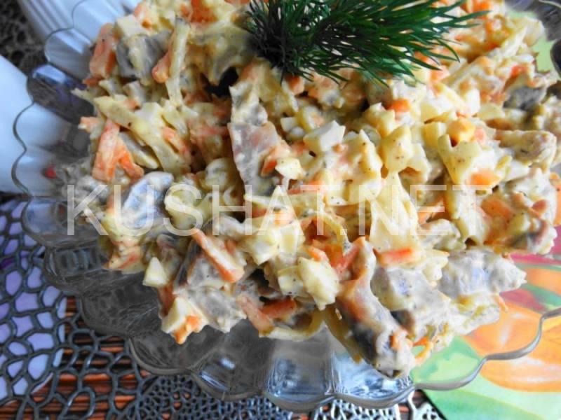 3_салат из куриных желудков с луком и морковью