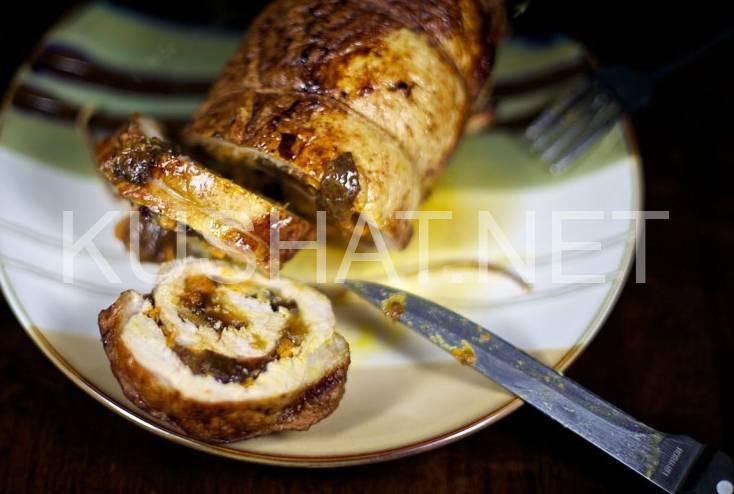 1Рулет из свиной корейки с черносливом и морковью