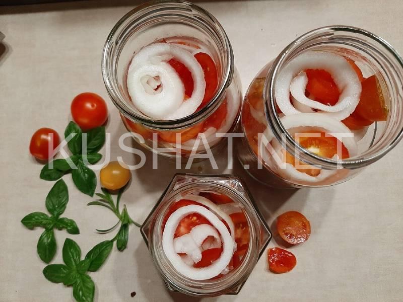 5_помидоры в желе с луком на зиму