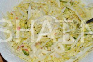 9_салат с капустой, крабовыми палочками и яйцами
