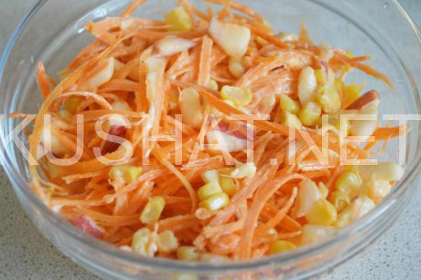 салат из моркови с яблоком и кукурузой 8_салат из моркови с яблоком и кукурузой
