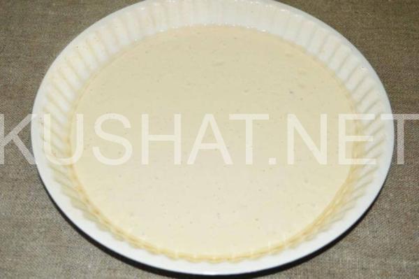 10_быстрый заливной пирог с зеленым луком и яйцом