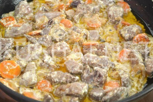 говяжья печень тушеная в сметане 10_говяжья печень тушеная в сметане