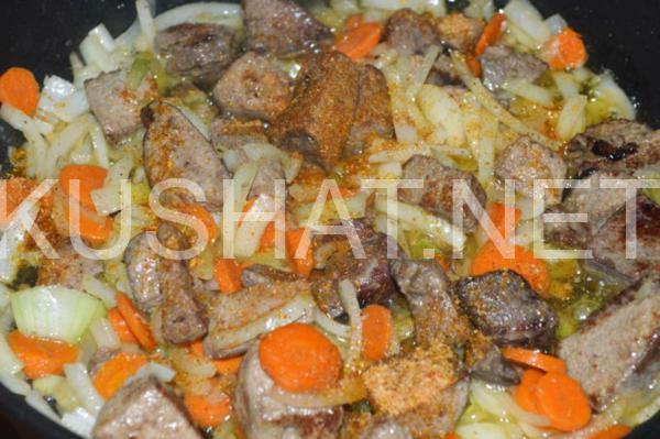 10_печень говяжья жареная с луком и морковью