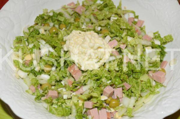 салат из пекинской капусты с колбасой и горошком 10_салат из пекинской капусты с колбасой и горошком