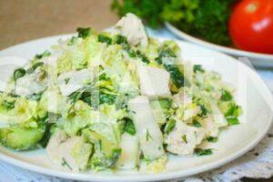 10_салат из пекинской капусты с курицей и огурцами