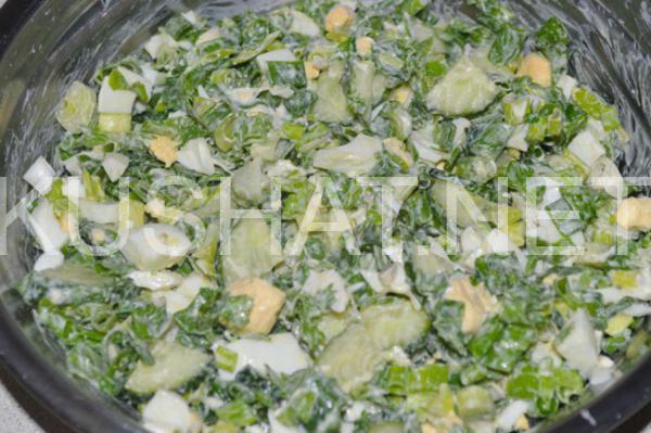 10_салат из зеленого лука с яйцами и огурцом
