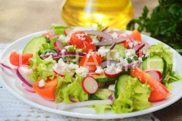 салат с брынзой, помидорами и огурцами 10_салат с брынзой, помидорами и огурцами