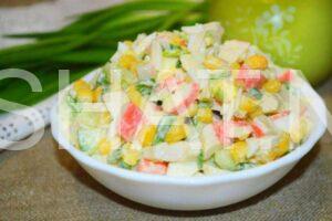 10_салат с крабовыми палочками, кукурузой и огурцом