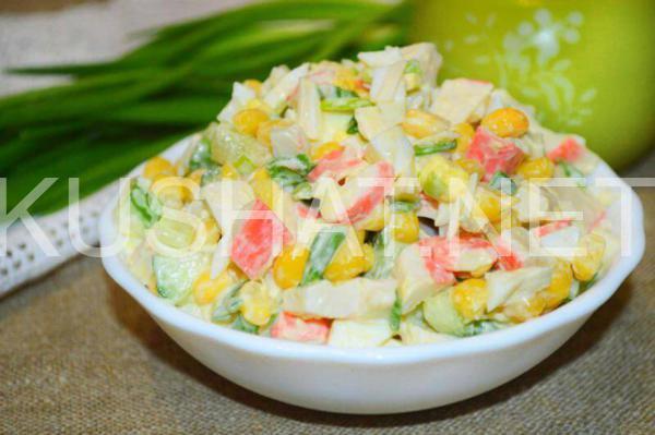 10_салат с крабовыми палочками, кукурузой и огурцом
