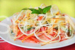 10_салат с сыром косичкой и помидорами