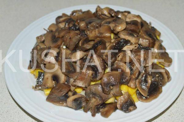 10_слоеный салат с грибами и ветчиной