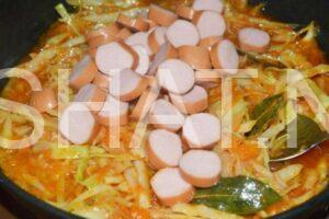 10_тушеная капуста с сосисками