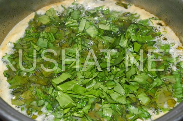 зеленый борщ со щавелем и яйцом 10_зеленый борщ со щавелем и яйцом