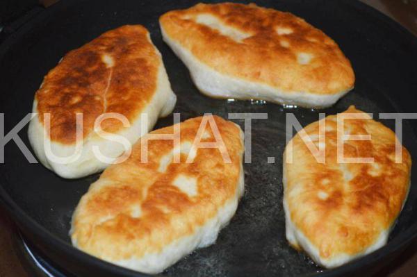 жареные пирожки с рисом, яйцом и луком 10_жареные пирожки с рисом, яйцом и луком