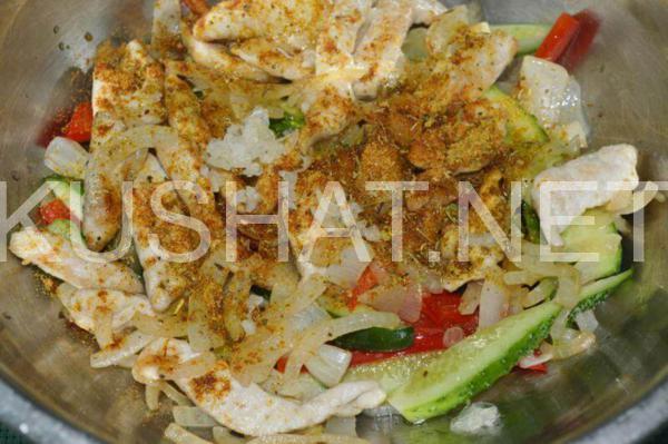 11_огурцы с мясом по-корейски