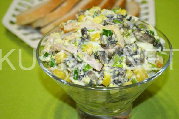 11_салат с грибами, ветчиной и кукурузой