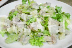 11_салат с киви, курицей и сыром