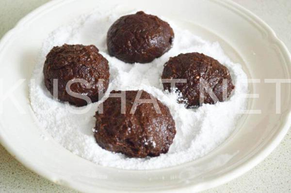 11_шоколадное печенье с трещинками