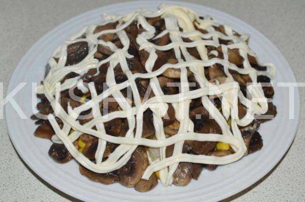 11_слоеный салат с грибами и ветчиной