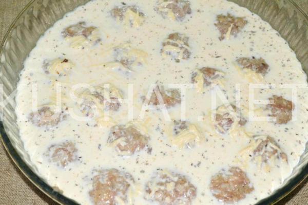 тефтели с рисом в сметанном соусе 11_тефтели с рисом в сметанном соусе