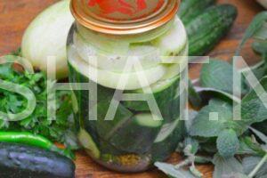 12_маринованные огурцы с кабачками на зиму