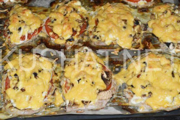 12_мясо по-французски с грибами, помидорами и сыром